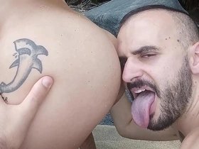 Xisco licking the ass to benjivega